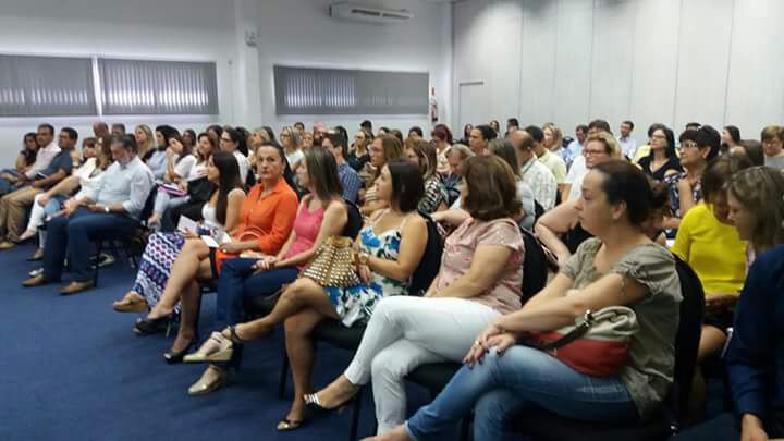 You are currently viewing Servidores municipais de Timbó discutem acolhimento para crianças e adolescentes