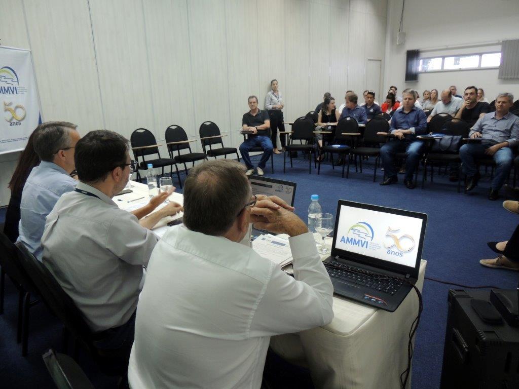 You are currently viewing Meio ambiente e saneamento básico são destaques em assembleia da AMMVI