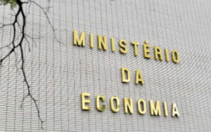 Read more about the article Ministério da Economia divulga alteração no cronograma para execução das emendas individuais na modalidade especial